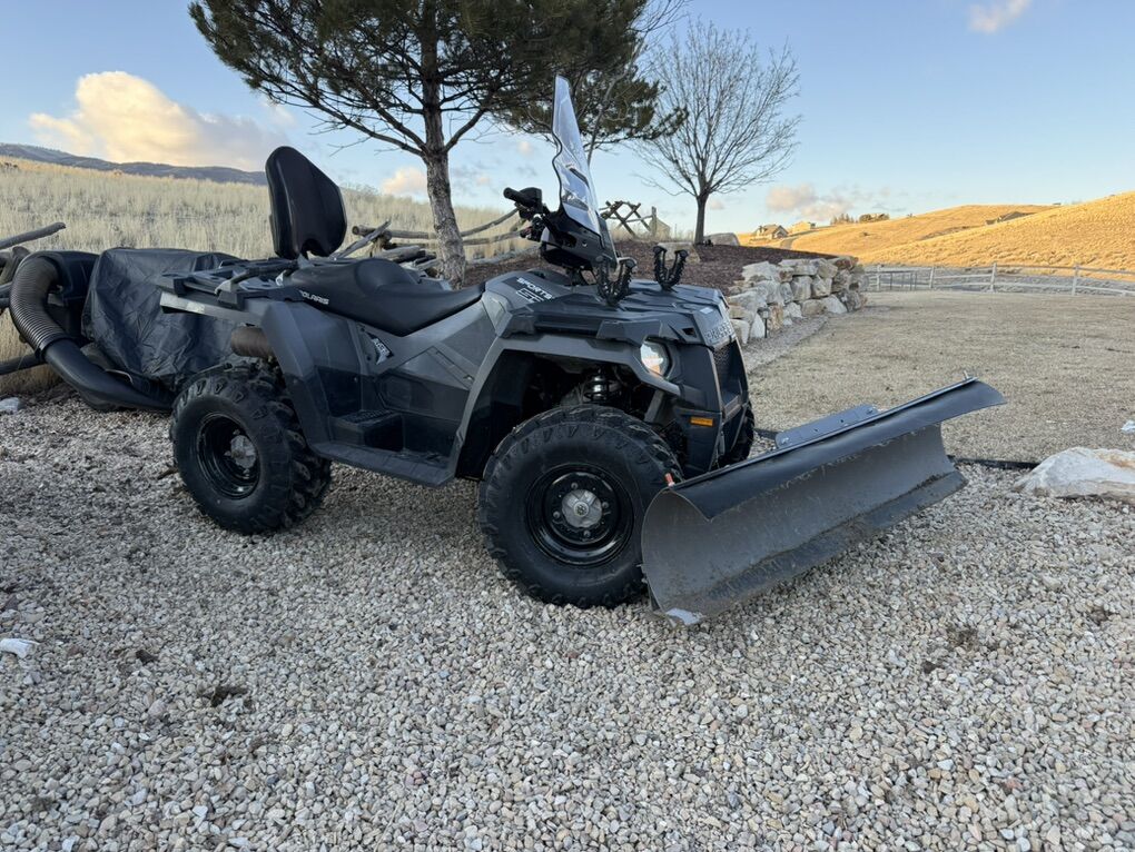2022 polaris Sportsman 570 Atv with snow plow