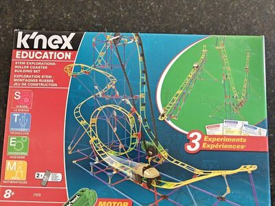 K'NEX Education STEM Explorations Roller Coaster Building Set #77078 (546 Pieces)