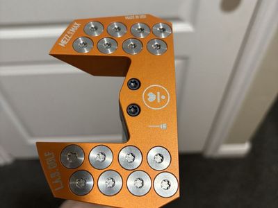 L.A.B. Mezz1max Broomstick