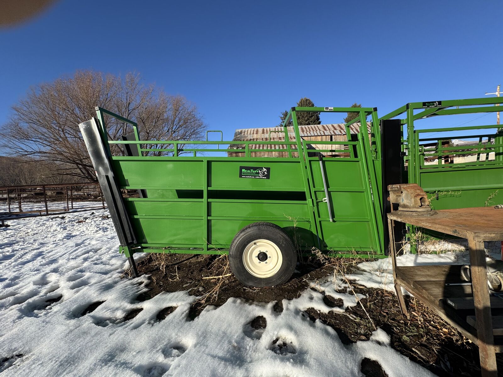 Mobile Loading Chute And Working equipment