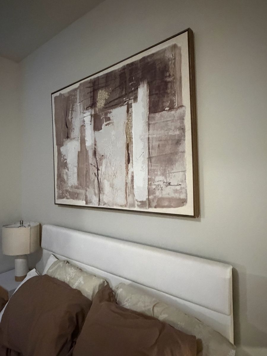 Main image 3