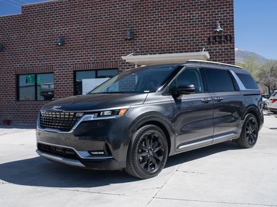 2023 Kia Carnival SX