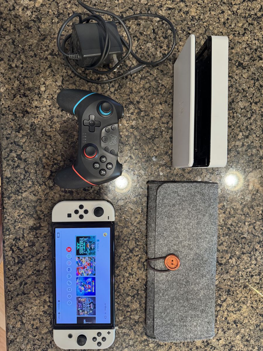 Switch OLED - like new