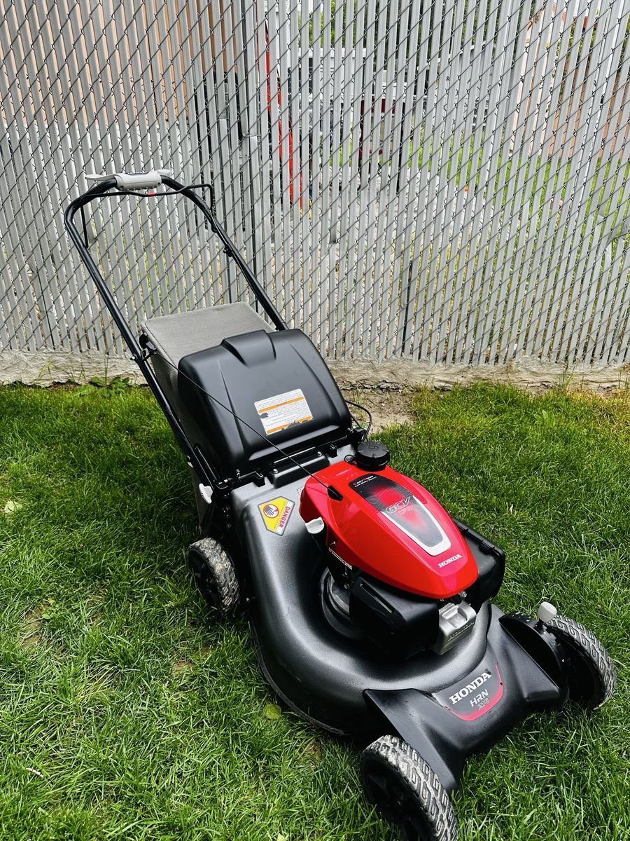 Honda Lawn Mower HRN216