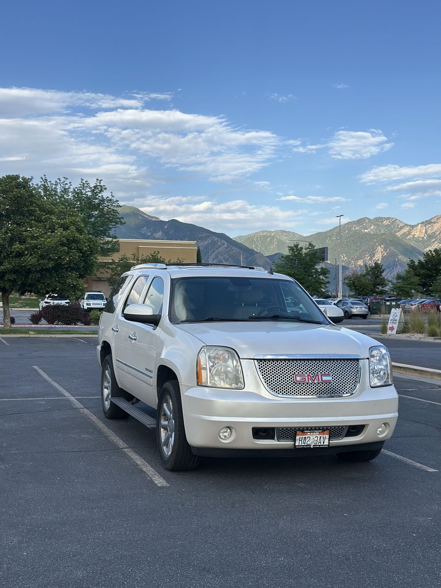 2012 GMC Yukon 