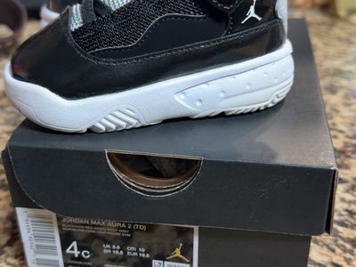 Nike Jordan & Star Runner 4C Toddler Shoe Bundle - Max Aura 2, Retro 3, Star Runner 3