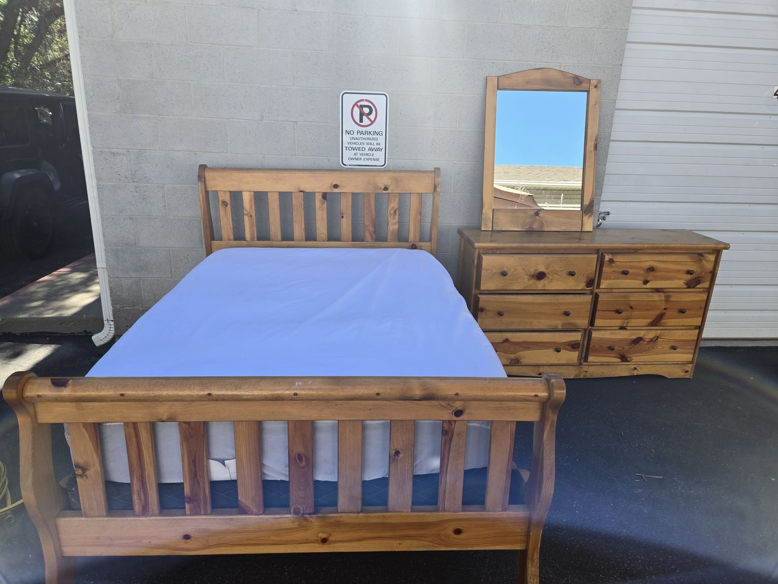Full Size Sleigh Style Bed Set with new mattress and box spring