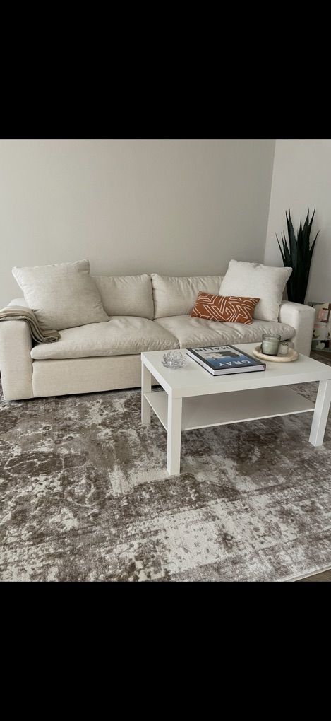 Living Spaces White Sofa 96”
