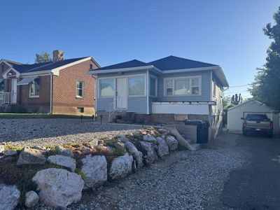 Newly Remodeled Basement Apartment for Rent - 1 Bed, 1 Bath with Full Kitchen