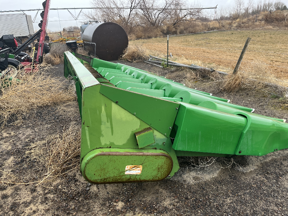 0 John Deere 9 Row 22"