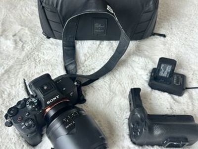 Sony A7R V + 50mm f/1.4 GM Bundle