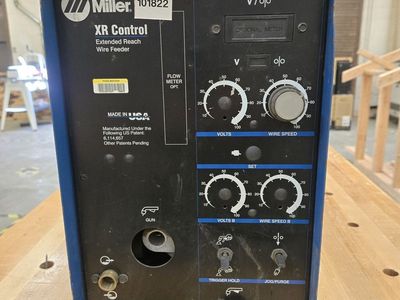Miller XR Control MIG Welder Wire Feeder 24V Push/