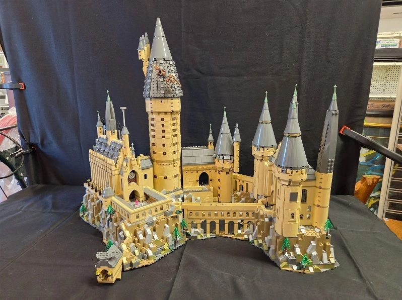 Main image 4