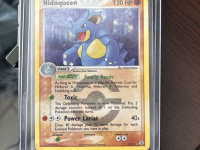 Pokemon Nidoqueen 9/112 Holo Rare 2004 Ex Team Rocket Returns Trading Card - NM/M