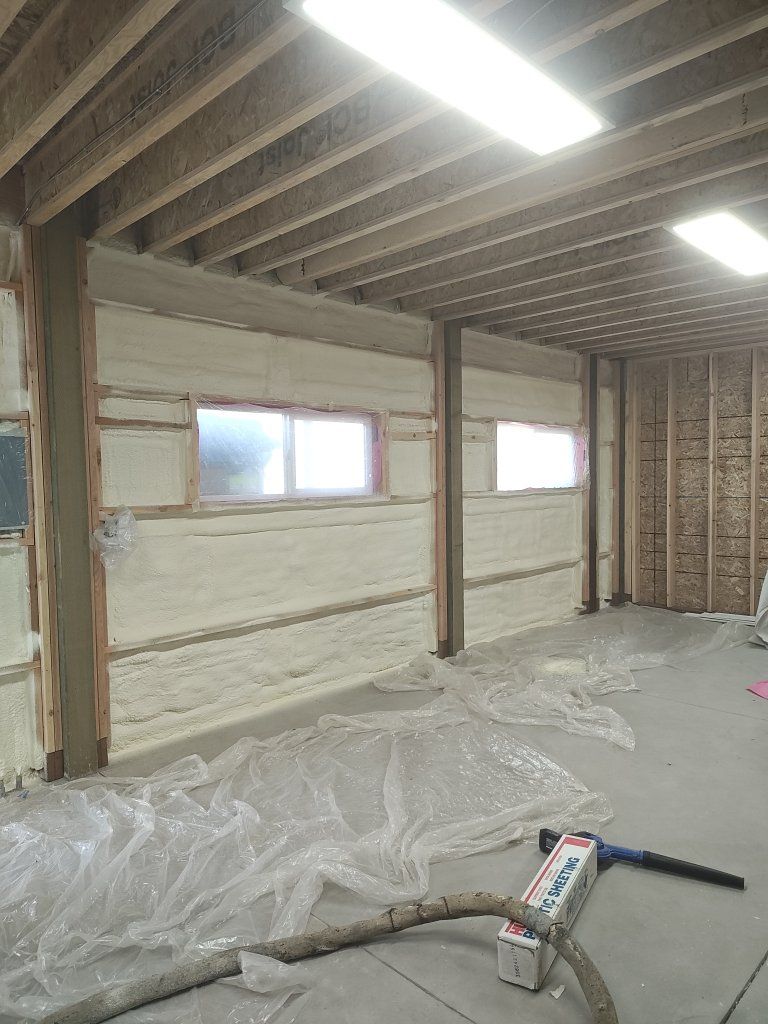 Main image 6