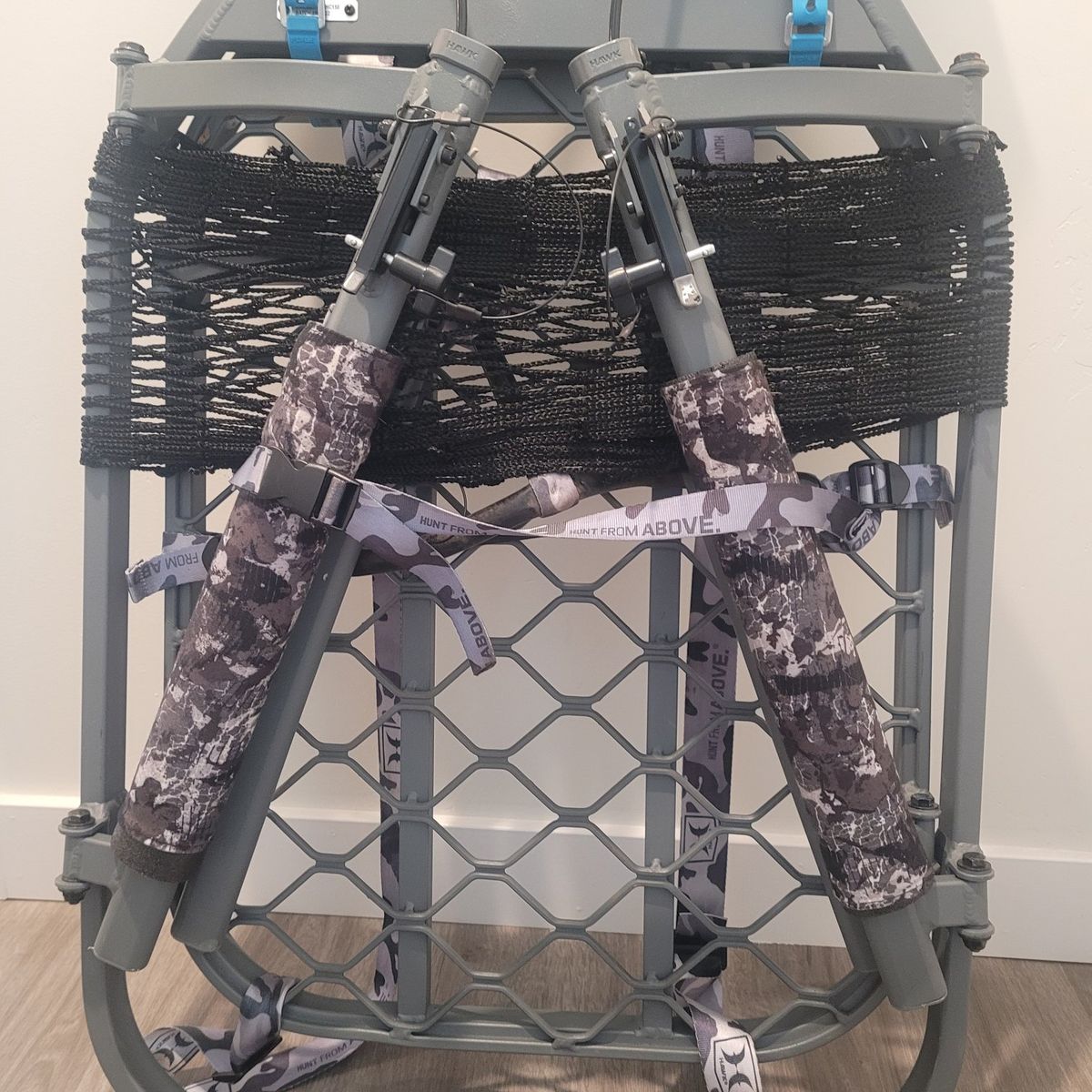 Hawk Ultralight Treestand