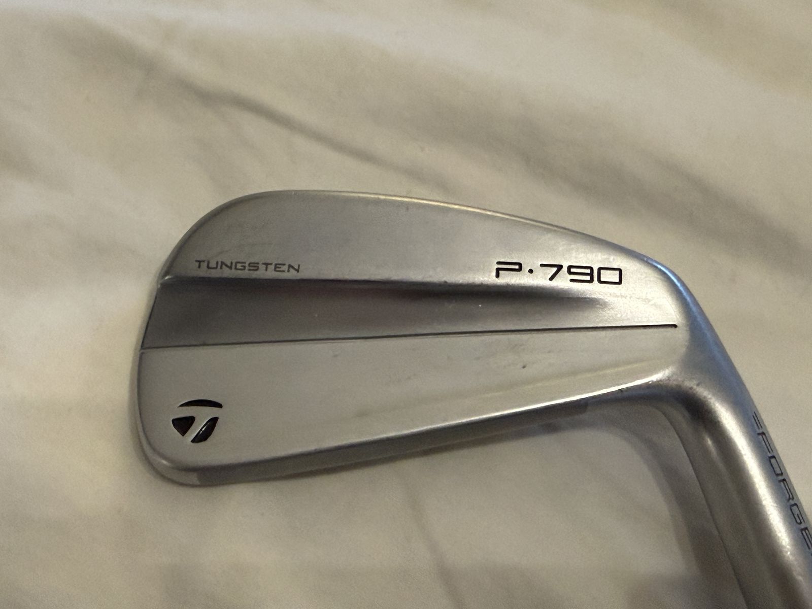 2023 Taylormade P790, 4-AW, stiff shaft