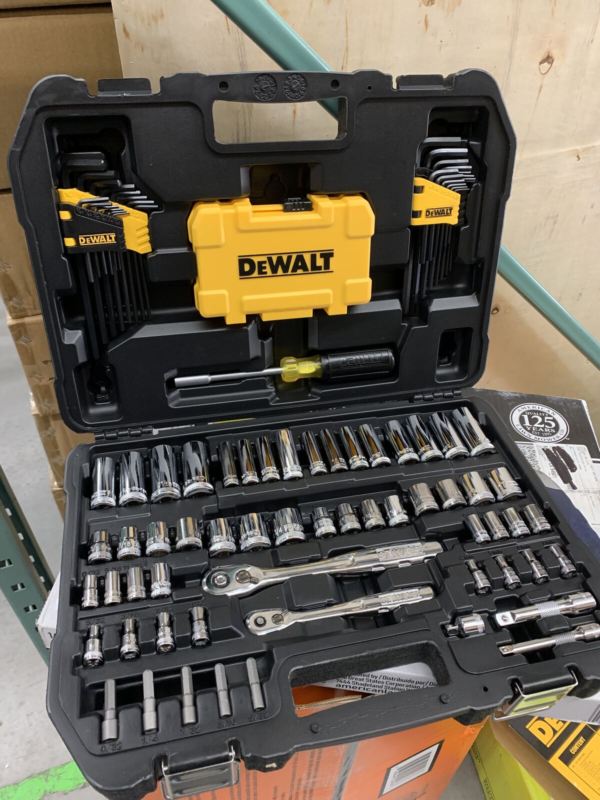 DEWALT 1/4 in. x 3/8 in. Drive Polished Chrome Mechanics Tool Set (108-Piece)