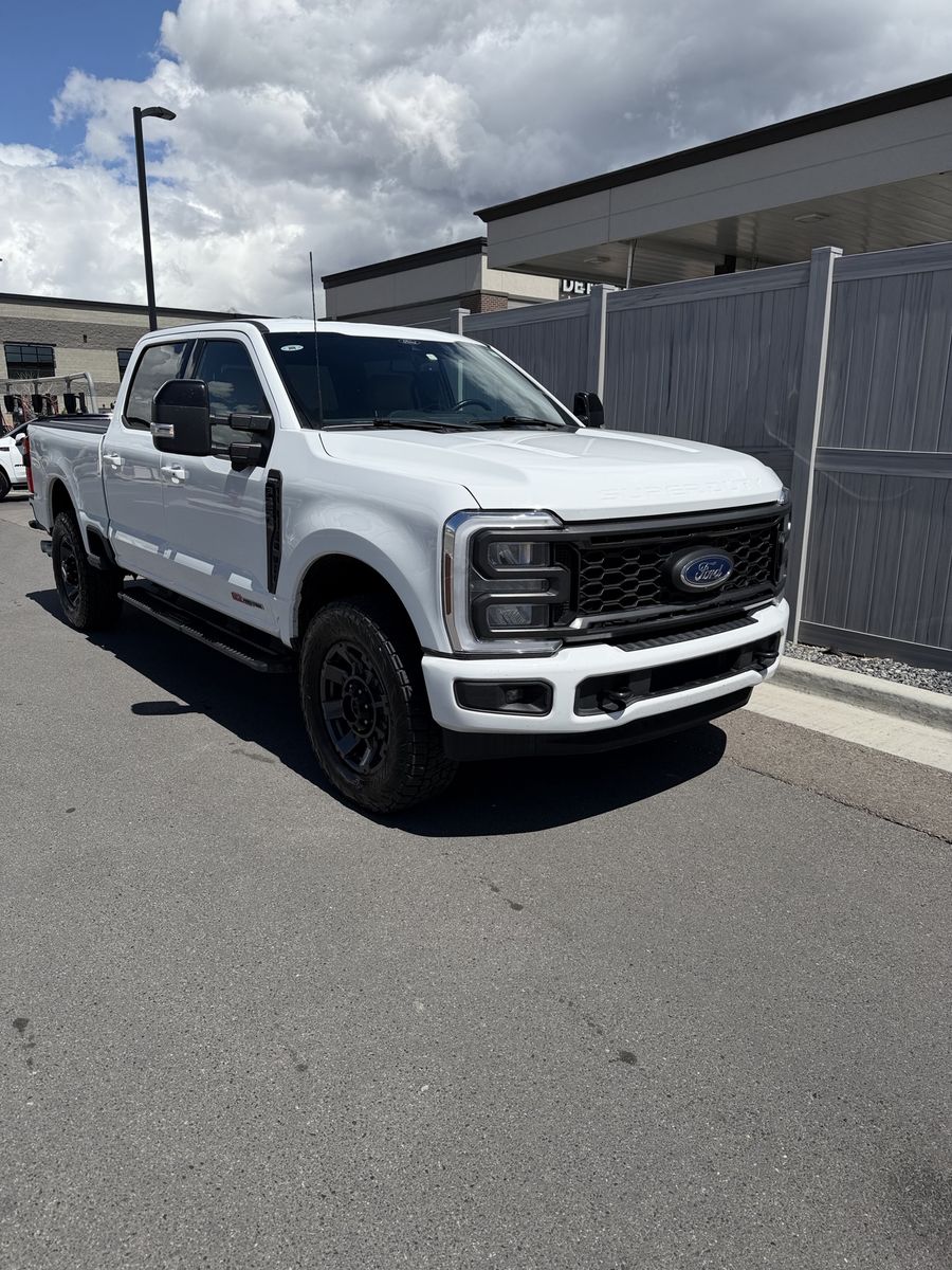 2024 Ford F-350 Super Duty Lariat