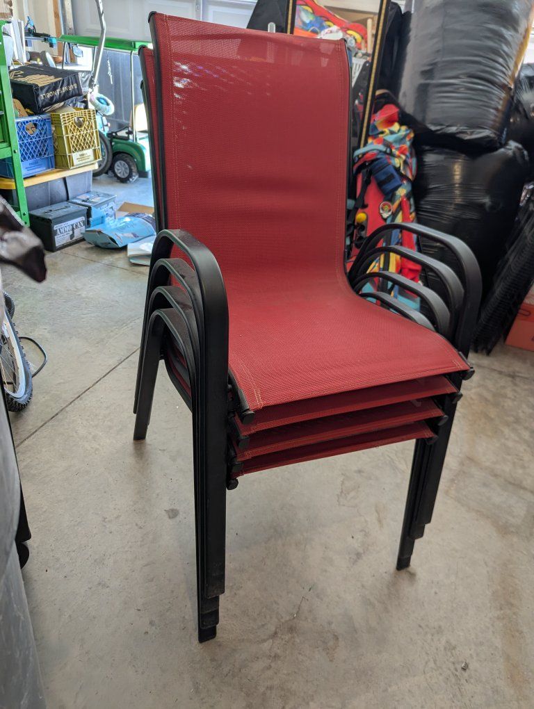 Set of 4 outdoor chairs