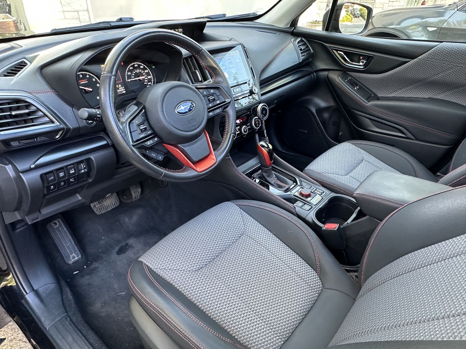Main image 8