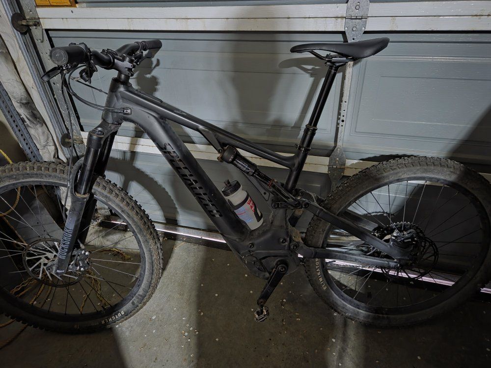 2025 turbo levo 3 comp  medium