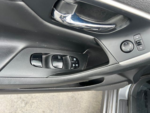 Main image 11