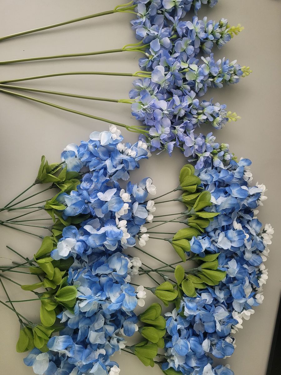Cornflower blue silk flowers