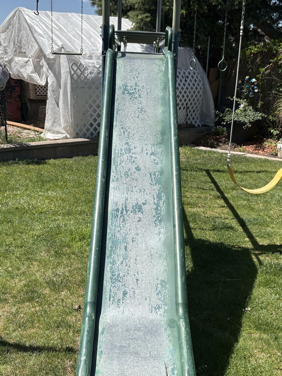 Aluminum Swing/Monkey Bar Set