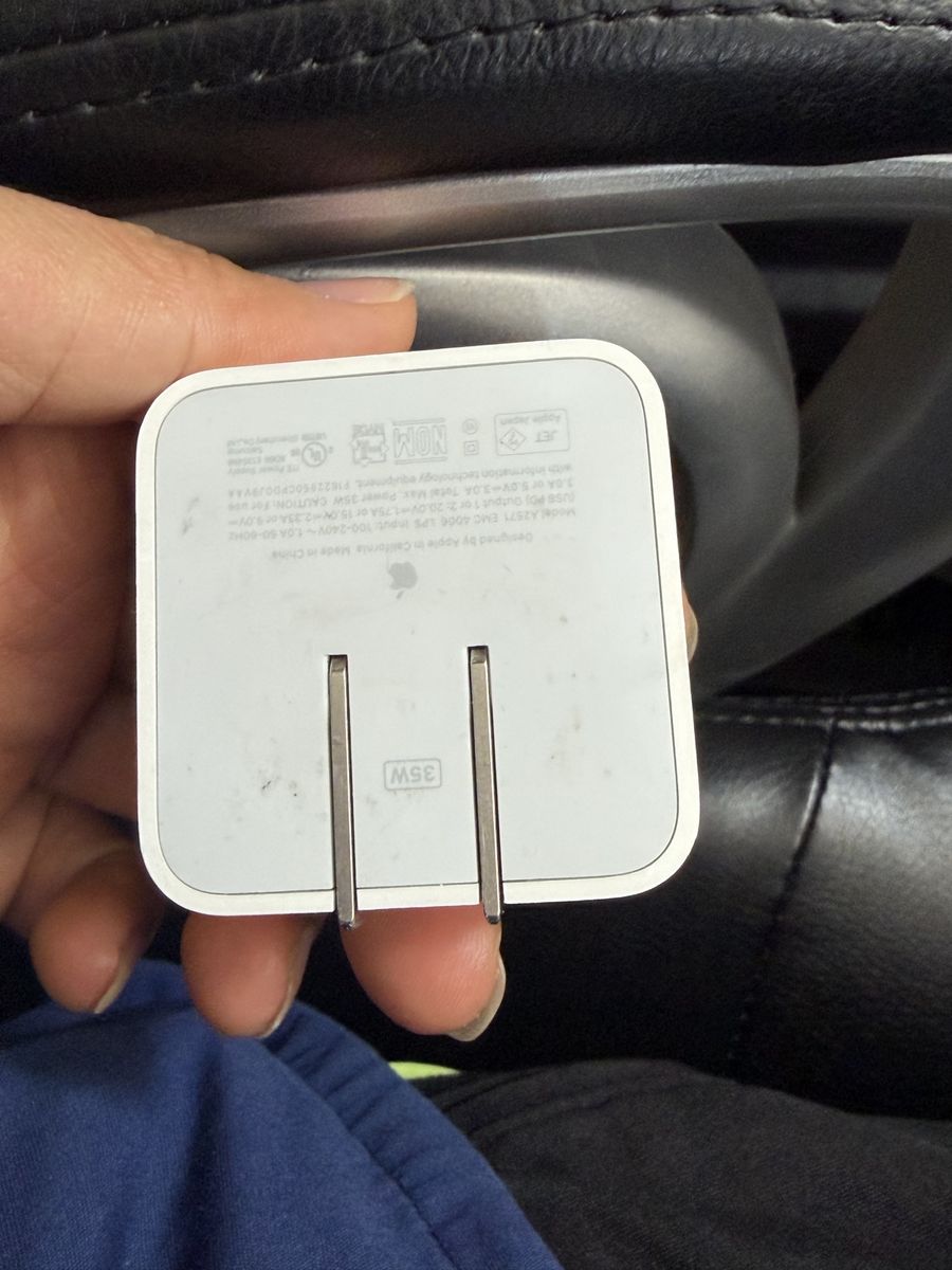 Apple 35w dual, usbc cable 1m