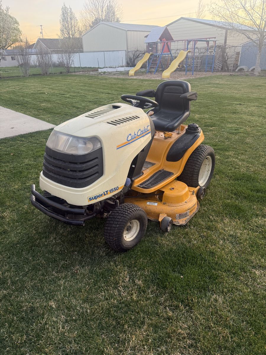 Cub Cadet Super LT 1550 50" Deck