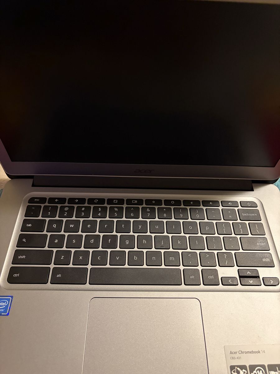 Laptop, Phones, Headphone, Air filter