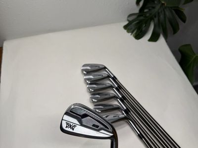 PXG 0211 Iron Set 6-9 W GW SW 7 Clubs SteelFiber i95 Regular Graphite RH