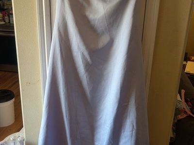 Light Purple Formal Dress Size 14 Short Sleeve Button Back