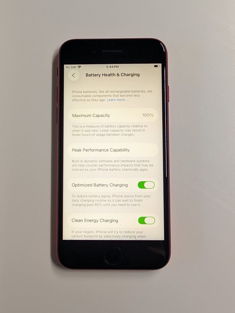 Apple iPhone SE 2nd Gen | 64 GB | RED (T-Mobile)