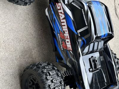 Traxxas Stampede 4X4 Brushless RC Truck With Battery