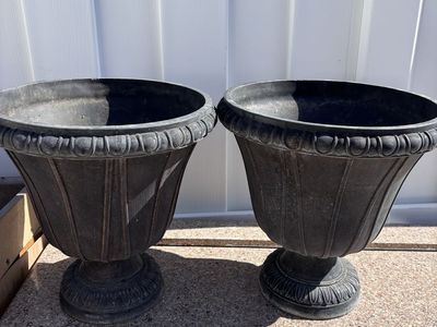 Pair of urn style planter pots $40/both.