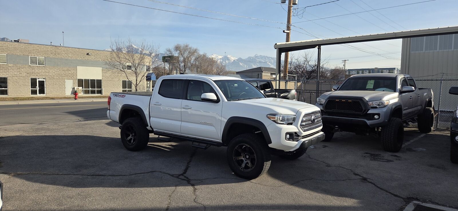 2017 TOYOTA TACOMA TRD Off-Road