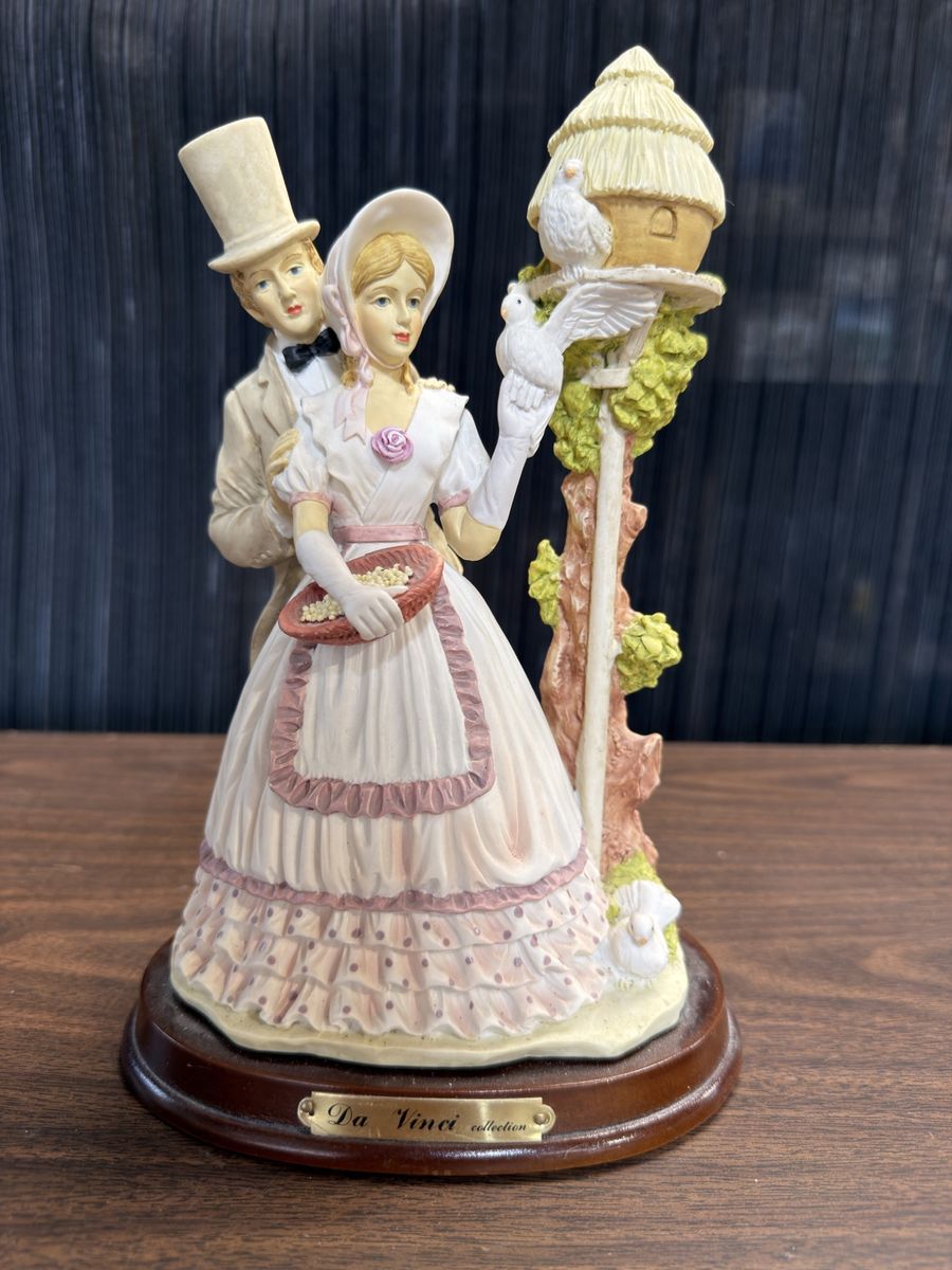 Main image 6
