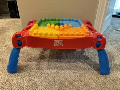 Mega Bloks Table