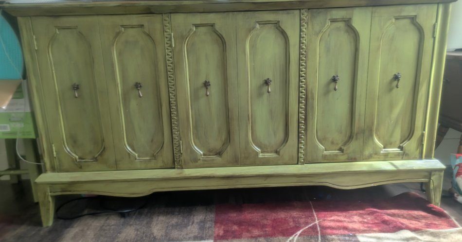 Vintage Buffet/sideboard