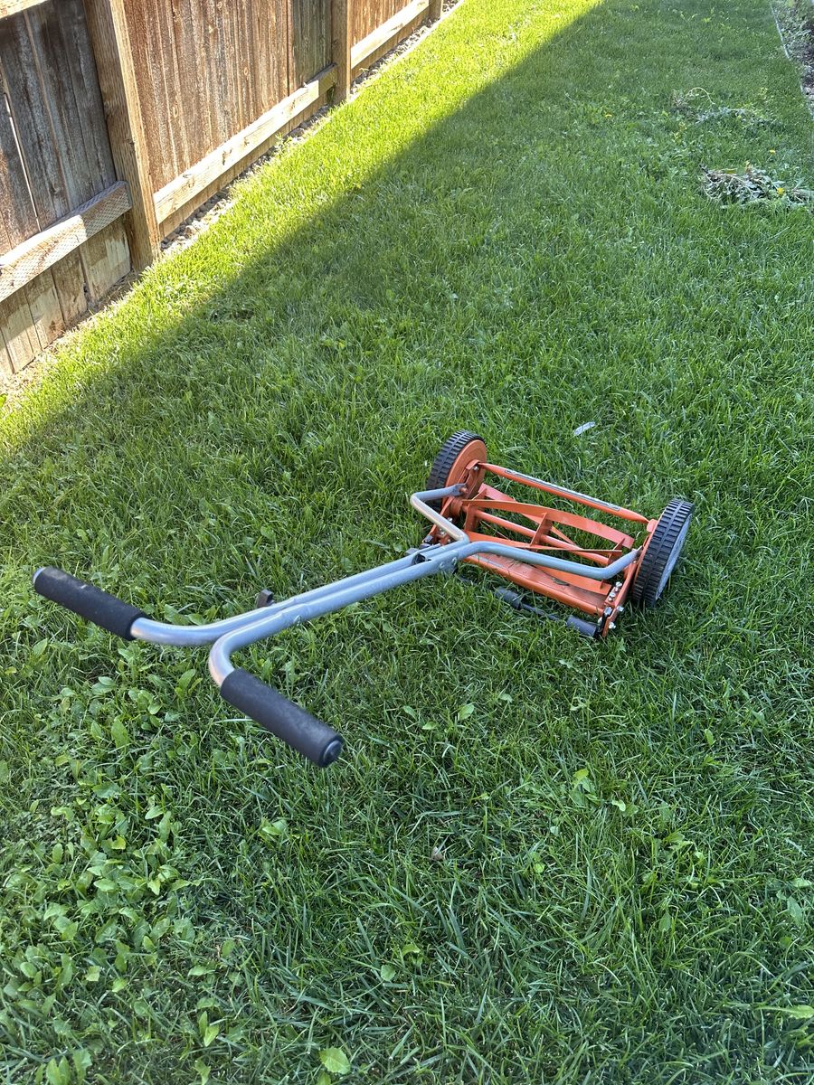 American Lawn Mower 14-Inch Manual Reel Mower