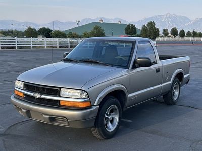 1999 Chevrolet S-10 LS