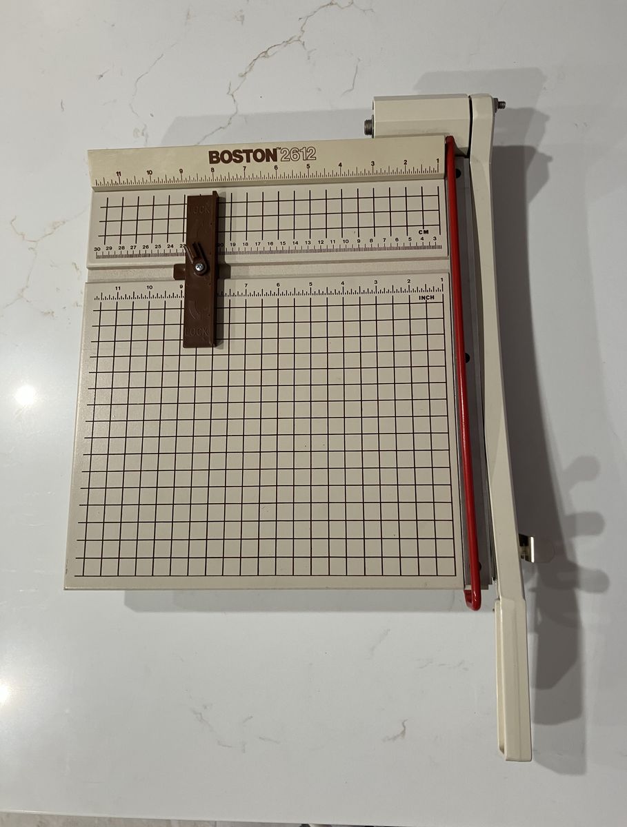 Boston 2612 heavy duty 12” paper cutter/trimmer guillotine USA