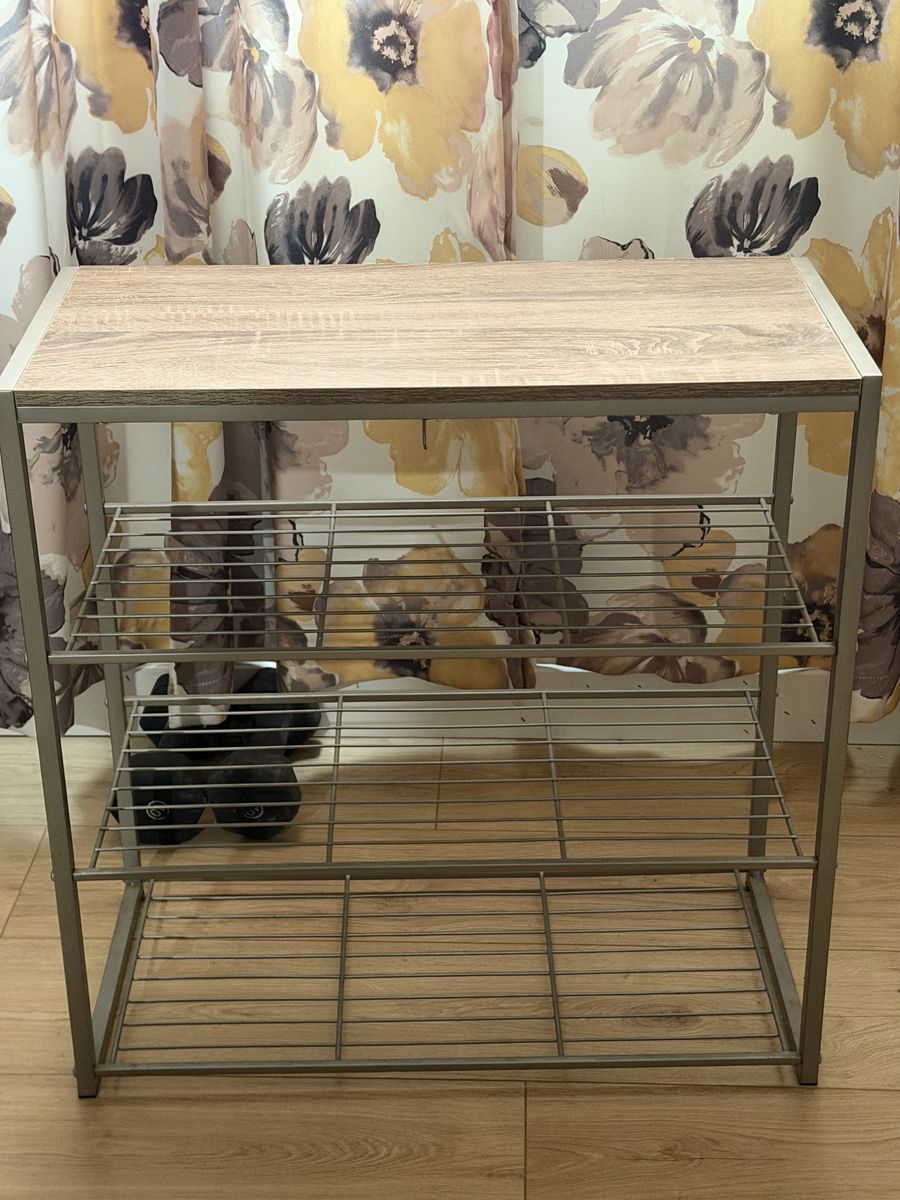 Shoe rack