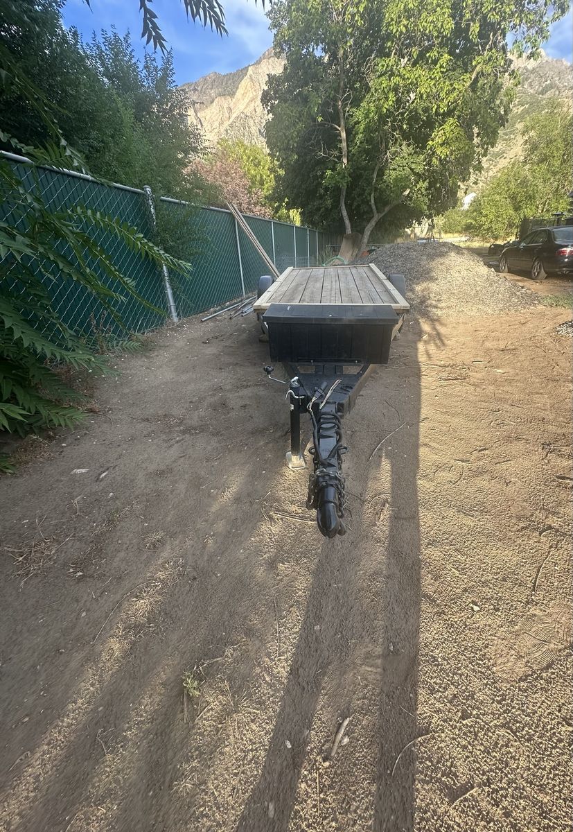 Utility Trailer with Wooden Decking and Front Storage Box