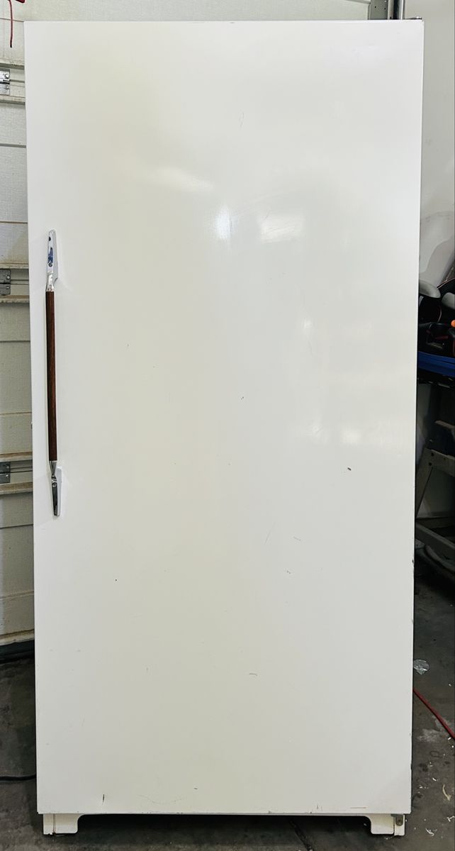 21 cubic foot freezer