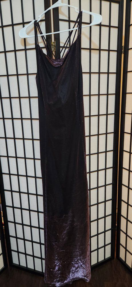 Vintage Metallic Strappy Back Formal Gown - Size 14