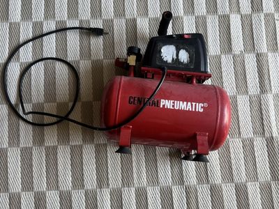 Central Pneumatic 3 Gallon Red Portable Air Compressor