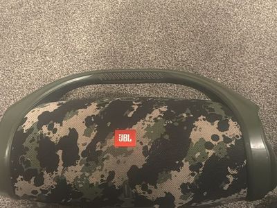 JBL Boombox 2